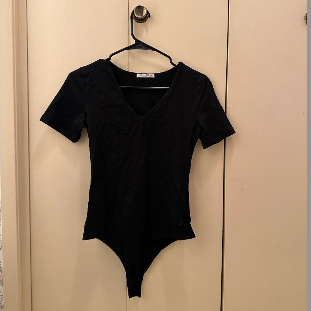 Sunro V-Neck Body Suit (Bundle)